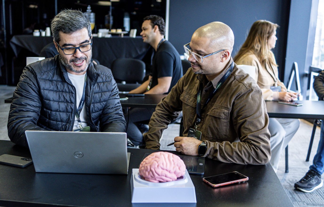 Tecnologia e inteligência aplicadas a negócios